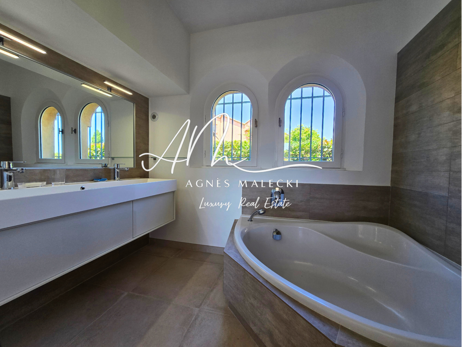 Image_11, Villa, Le Lavandou, ref :VVI40008735