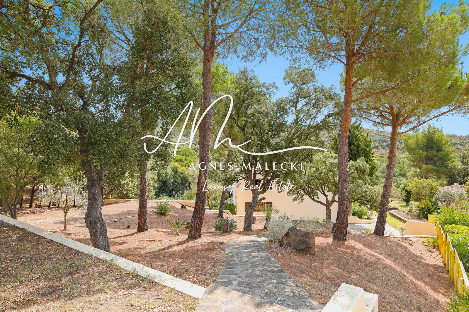 Image_8, Villa, Bormes-les-Mimosas, ref :VVI40008109