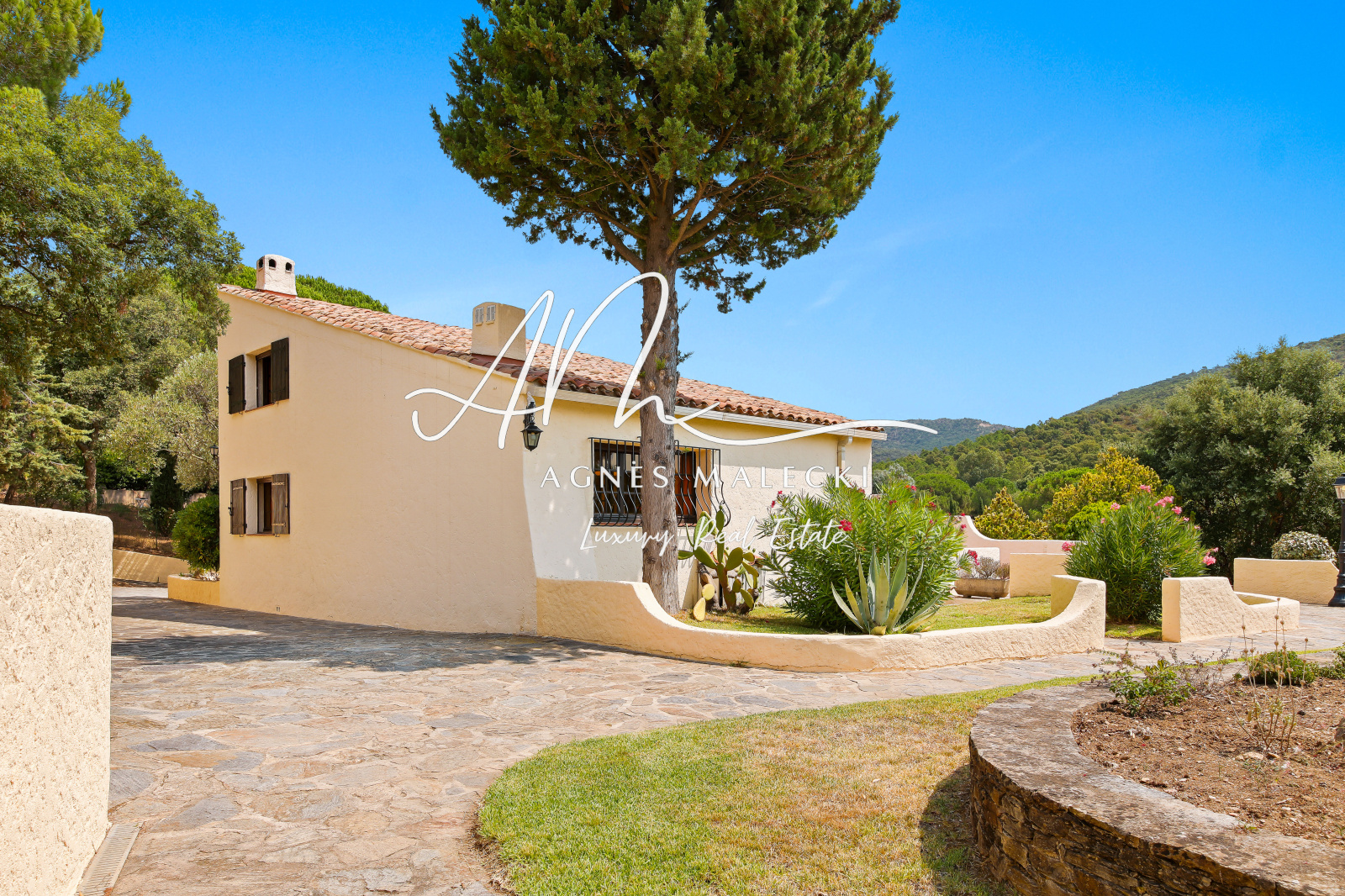 Image_2, Villa, Bormes-les-Mimosas, ref :VVI40008143