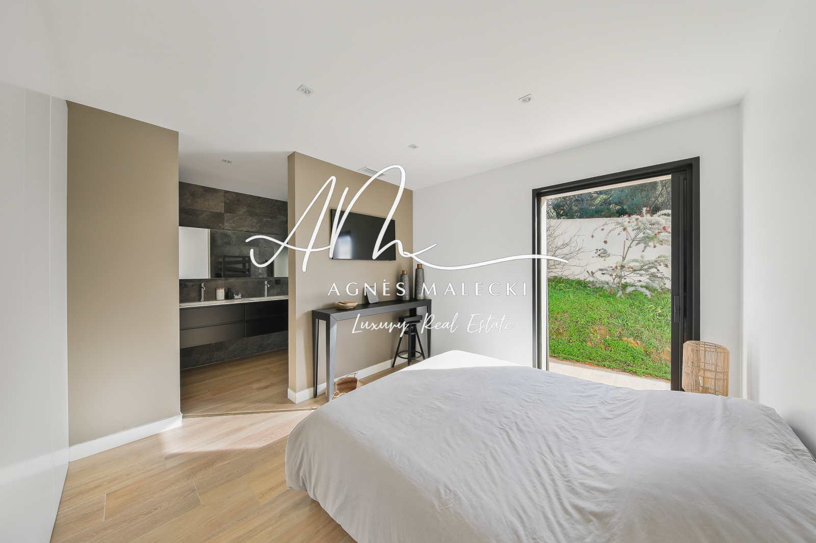 Image_19, Propriete, Le Lavandou, ref :VPR40008191