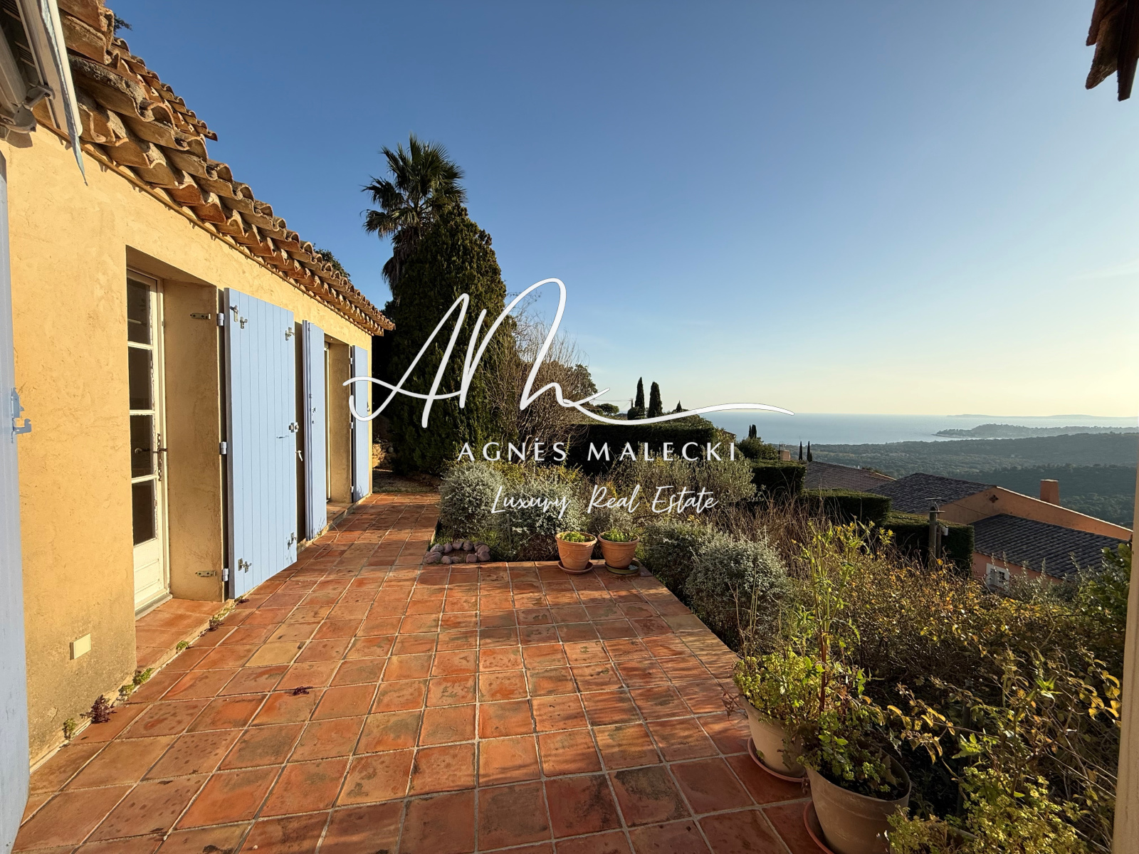 Image_1, Villa, La Croix-Valmer, ref :V110007745